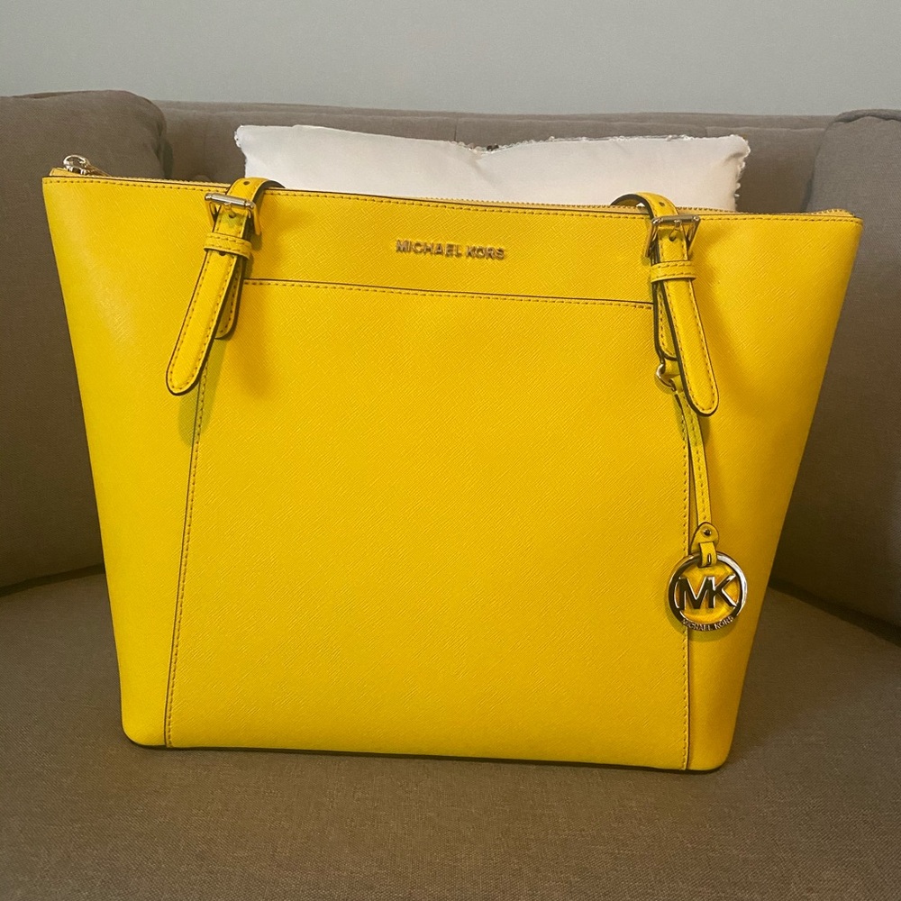 Michael Kors Ciara Tote - Yellow